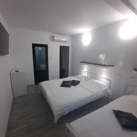 ゲストハウス Casa Marstef