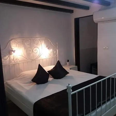 Casa Marstef